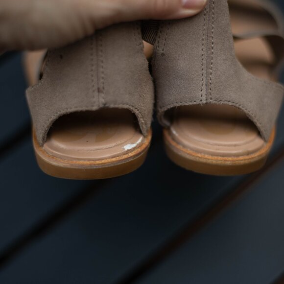 Sorel Ella II Sandals Womens US 8 Strappy Slip On Flats Metallic Ash Brown - Picture 14 of 16